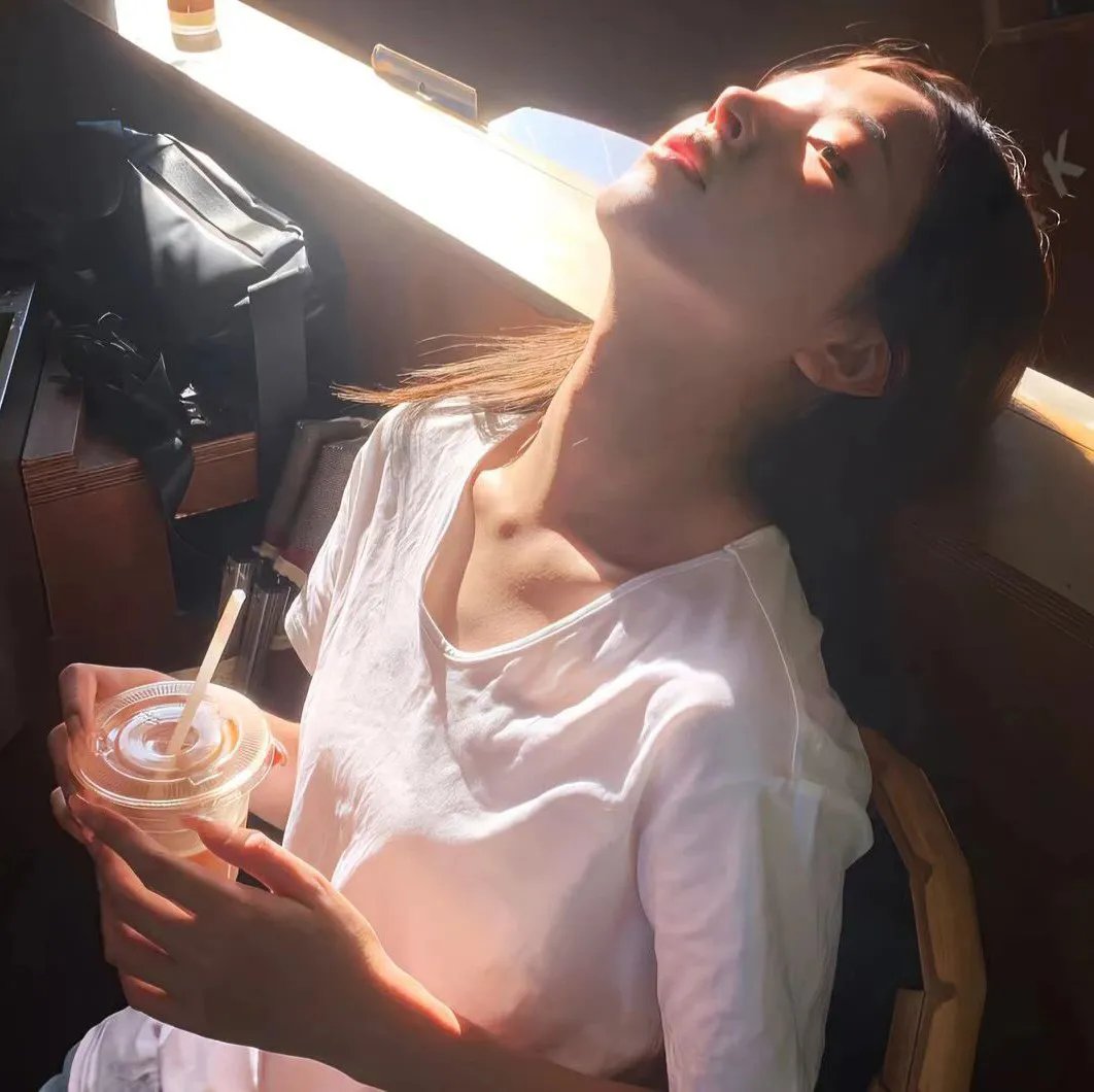 沉默的教室